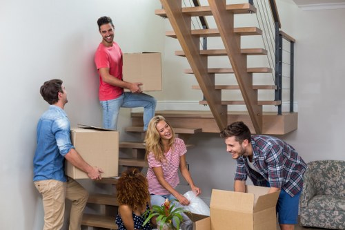 Professional moving team handling access challenges in Aldwych