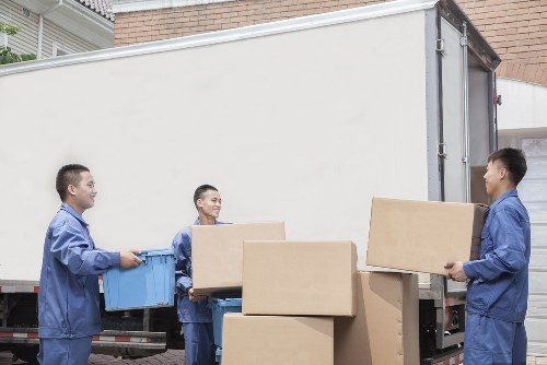 Preparing items for a central London man and van move