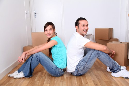Furniture and box delivery service for Aldwych customers