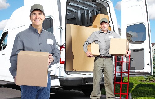 Packing and loading service for a move in Aldwych
