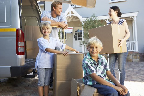Residential removals support for an apartment in Aldwych